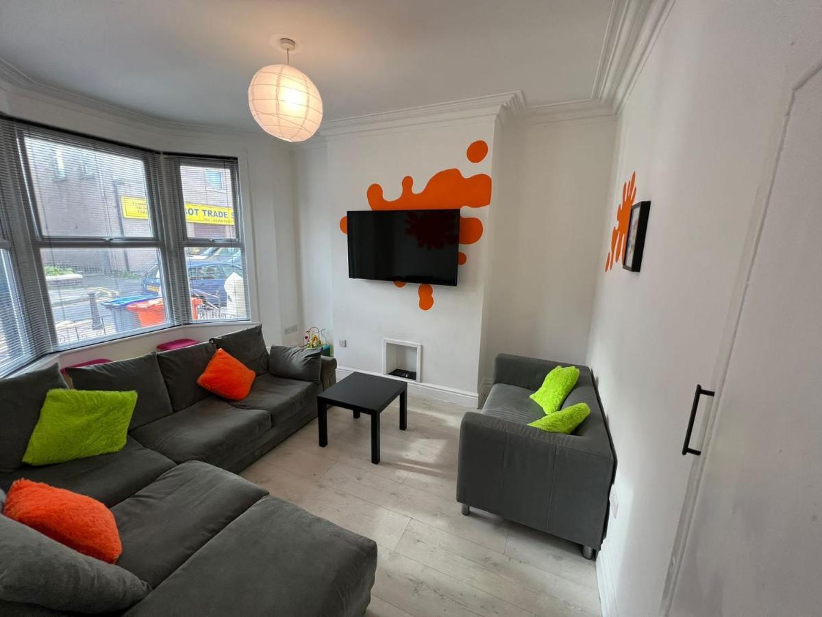 Villa Nickelodeon House Great For Kids Blackpool Exterior foto